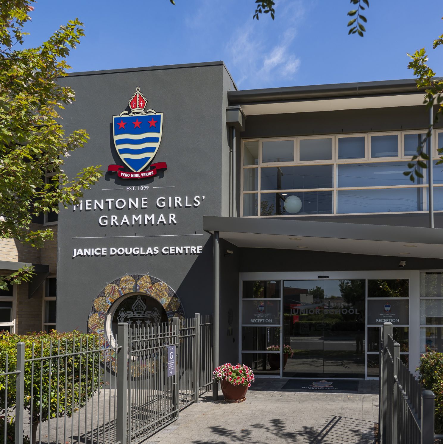 Junior School Mentone Girls