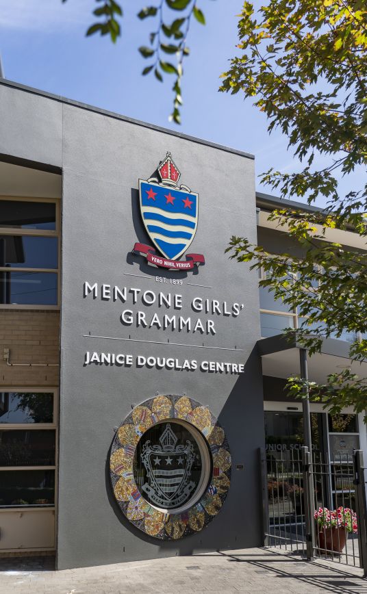 Facilities Mentone Girls