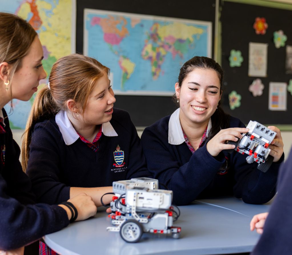 MentoneGirlsGrammar PD 80